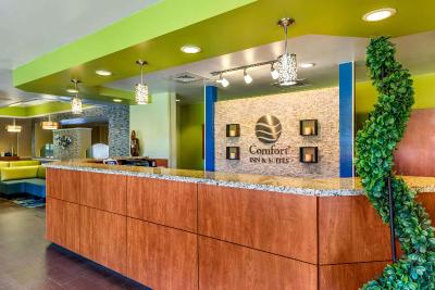 Comfort Inn & Suites Universal Orlando Resort