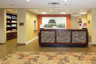 Hampton Inn & Suites Jacksonville-Airport