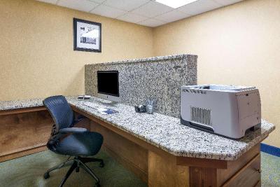 Hampton Inn & Suites Florence Center