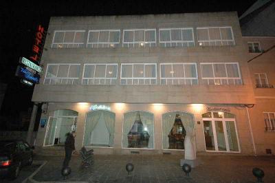 Nuevo Villa Juanita Hotel