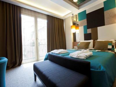 Collage Taksim Hotel