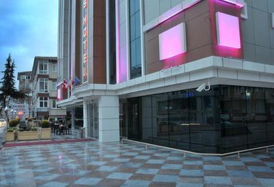 Rhiss Hotel Bostanci