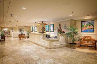 Castle Waikiki Grand