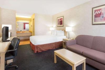 Days Inn by Wyndham Bullhead City