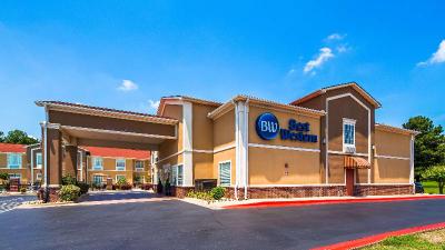 Best Western Plus Sherwood Inn & Suites