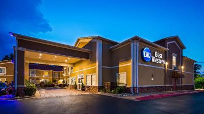 Best Western Plus Sherwood Inn & Suites