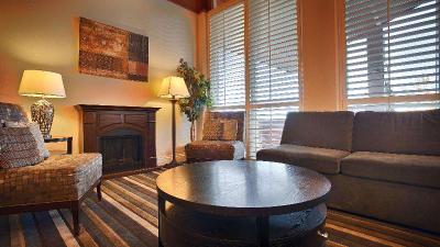 Best Western Valencia Inn