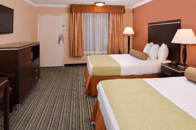 Best Western Courtesy Inn - Anaheim Resort at Park