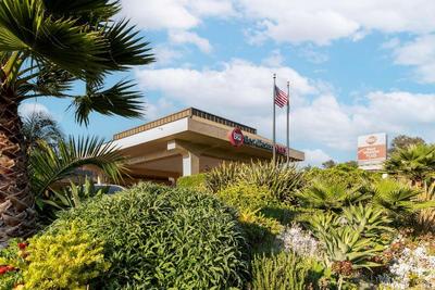 Best Western Plus South Coast Inn