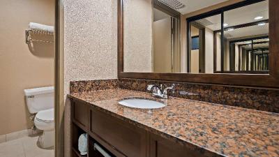 The Encinitan Hotel & Suites