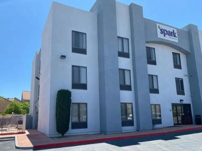Spark by Hilton Yucca Valley Joshua Tree