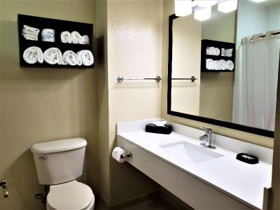 Best Western Edgewater Inn