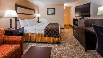 Best Western Riverside Inn