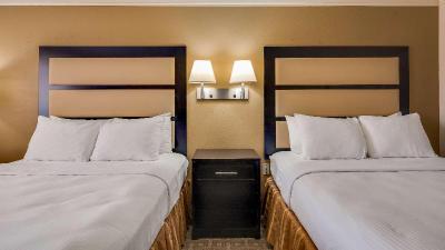Best Western Inn & Suites Of Macon