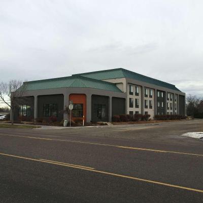 Best Western Plus Cottontree Inn