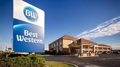 Days Inn by Wyndham St Charles IL