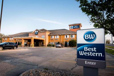 SureStay Plus by Best Western Topeka Northwest