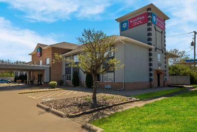 SureStay Plus by Best Western Topeka Northwest