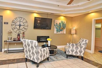 SureStay Plus by Best Western Topeka Northwest