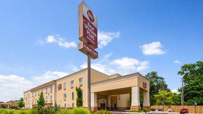 Best Western Plus Eastgate Inn & Suites