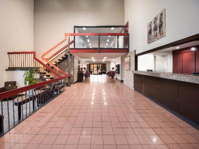 Red Roof Inn Lexington - Hamburg