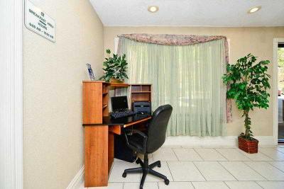 Manchester Heritage Inn & Suites