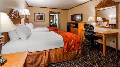 SureStay by Best Western Kansas City Country Inn N