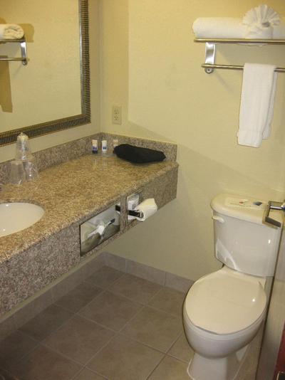 Best Western Plus Springfield Airport Inn