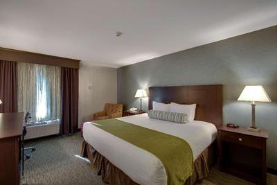 Best Western Plus The Inn At Hampton