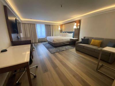 Best Western Westfield Inn