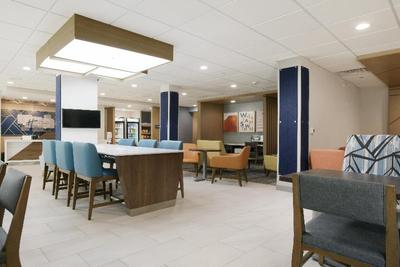 Holiday Inn Express & Suites Williamstown