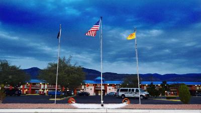 Magnuson Hotel Alamogordo Suites