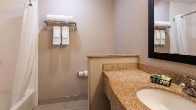 Best Western University Inn
