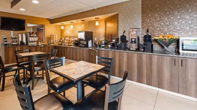 Best Western The Inn At Buffalo Airport