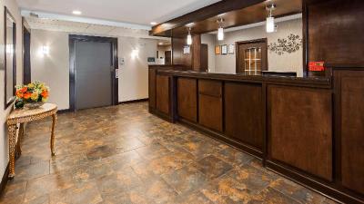 Best Western Crown Inn & Suites