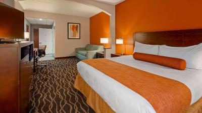 Best Western Plus Suites-Greenville