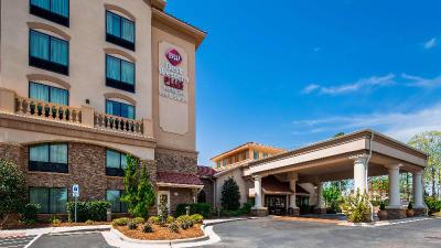 Best Western Plus Westgate Inn & Suites