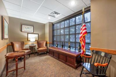 Best Western Premier Mariemont Inn