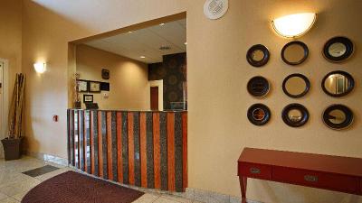 Best Western Plus New Cumberland Inn & Suites