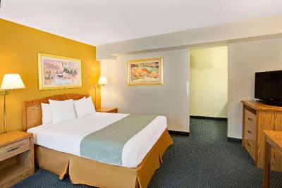 Travelodge by Wyndham Rapid City
