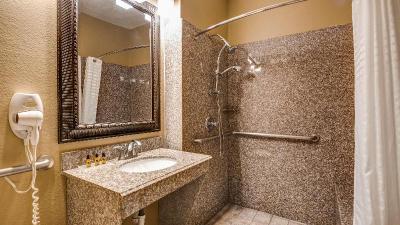 Best Western Heritage Inn