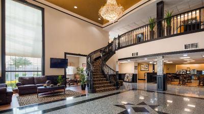 Best Western Plus Northwest Inn & Suites