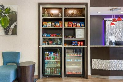 Best Western Plus Lake Worth Inn & Suites