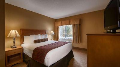 Best Western Plus Windjammer Inn & Conference Cent