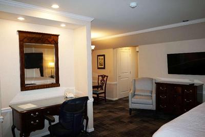 Wingate by Wyndham Bellingham Heritage Inn