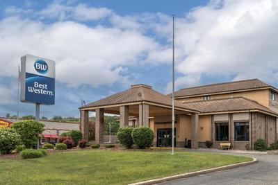 Best Western Ambassador Inn & Suites