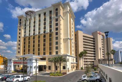 Ramada Plaza by Wyndham Orlando Resort & Suites In