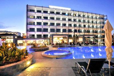 Marins Playa Suites