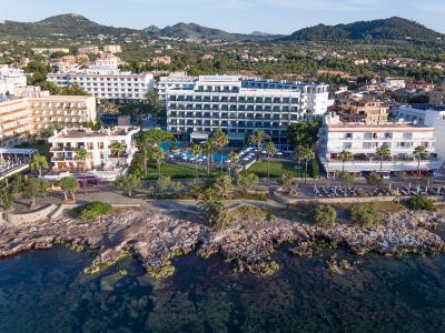 Marins Playa Suites