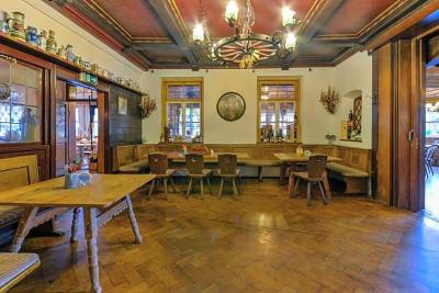 Schmied von Kochel Hotel